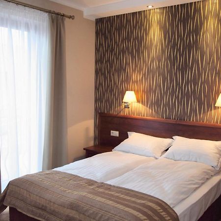 Hotel Pod Kluka Slupsk Exterior photo